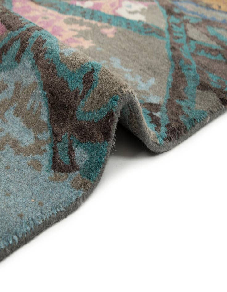 Detail image of  8' 2 x 9' 11  Hand Knotted Modern Manshu Wool Rug