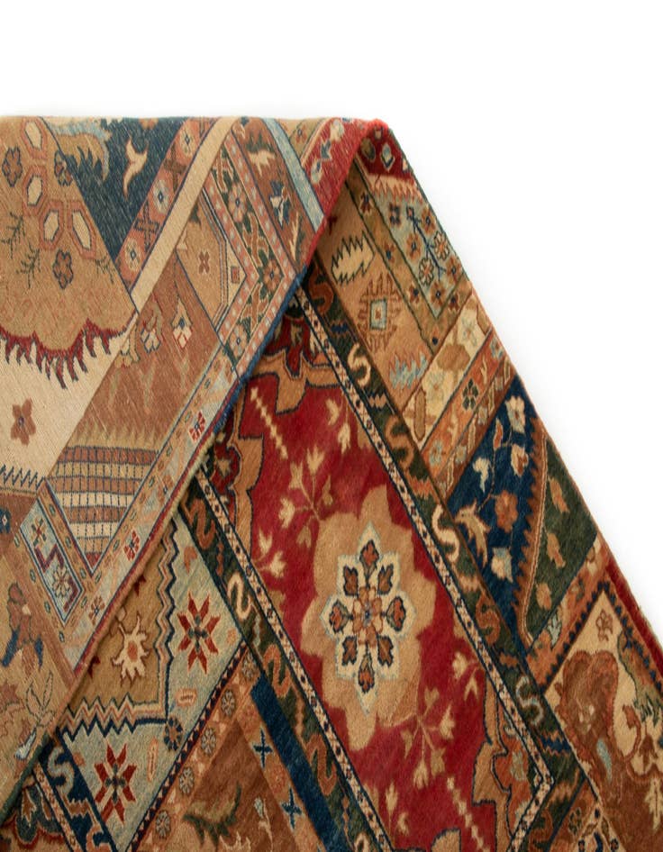 Detail image of  8' 1 x 9' 9 Modern Manshu Wool Rug