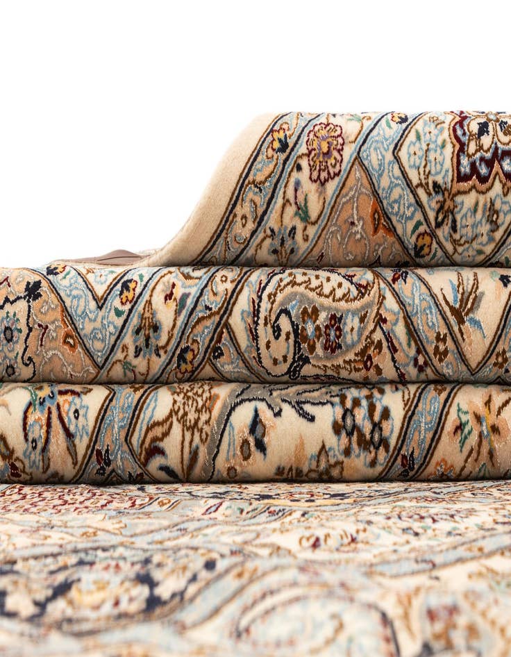 Detail image of  6' 7 x 10' Nain Rug