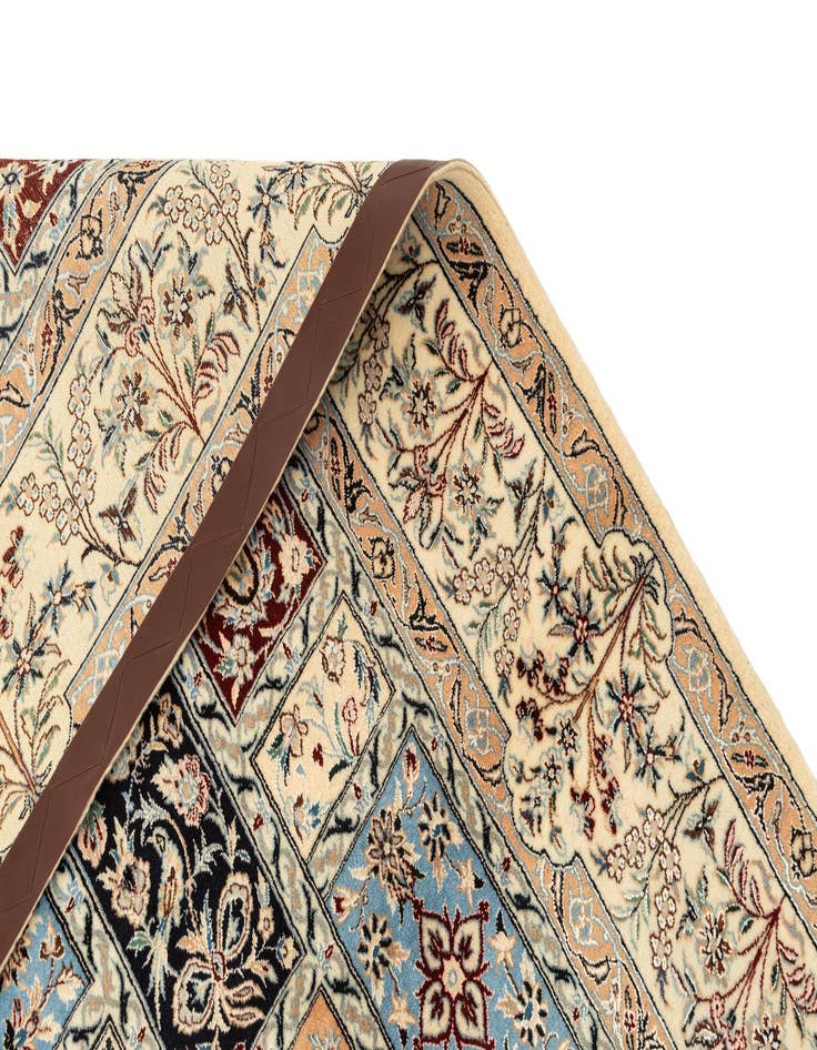 Detail image of  4' 10 x 7' 10 Nain Rug