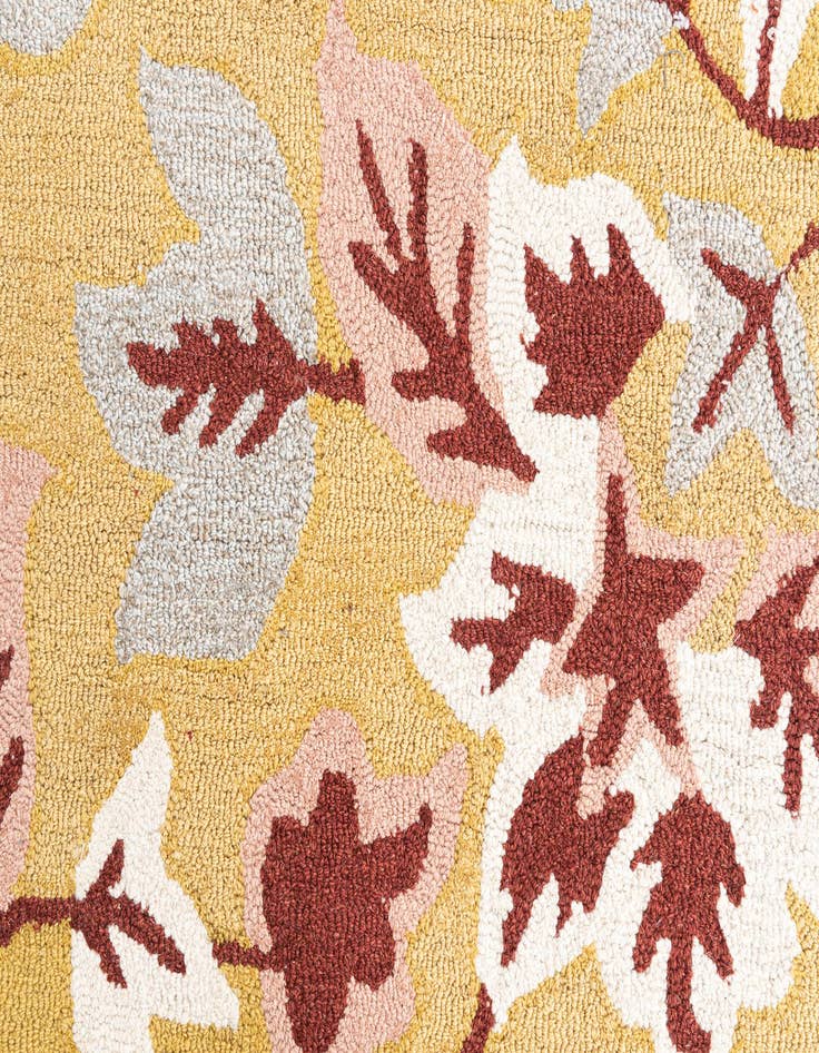 Detail image of  3' 1 x 5' Agra Rug