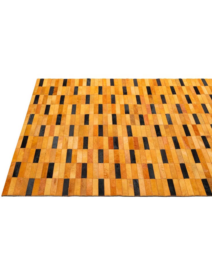 Detail image of  4' 11 x 8' Cowhide - Patchwork Rug