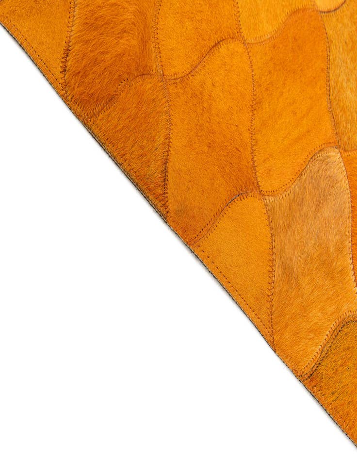 Detail image of  5' 1 x 8' Cowhide Stocks Rug