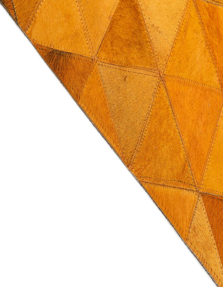 Detail image of  4' 11 x 8' Cowhide Stocks Rug