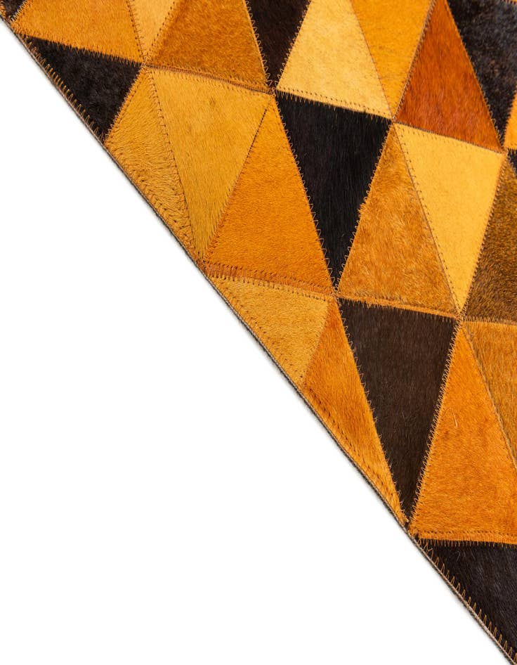 Detail image of  5' 1 x 7' 11 Cowhide Stocks Rug