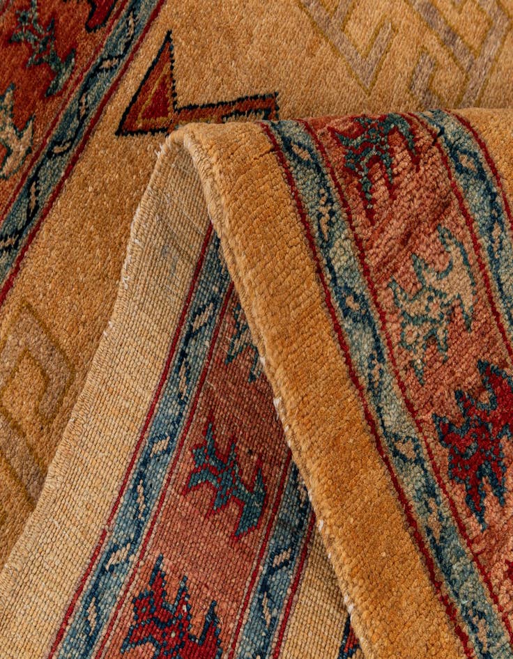 Detail image of  3' 4 x 5'  Hand Knotted Ziegler Wool Rug