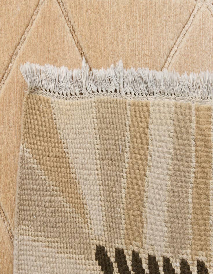 Detail image of  3' 5 x 13' 3  Hand Knotted Darya Wool Runner Rug