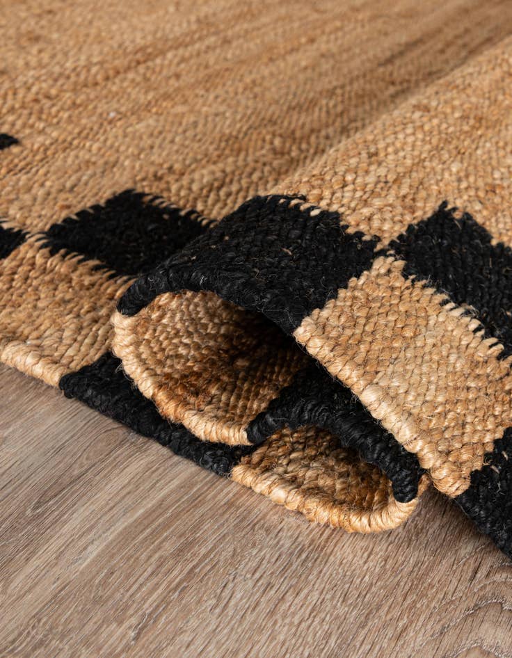 Detail image of  7' 10 x 10'  Hand Woven Laurel Handwoven Jute Rug