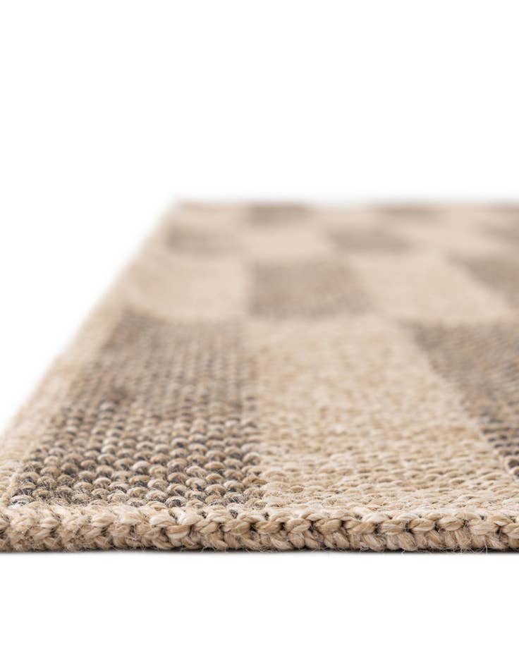 Detail image of  2' x 5' 3 Dunes Runner Rug