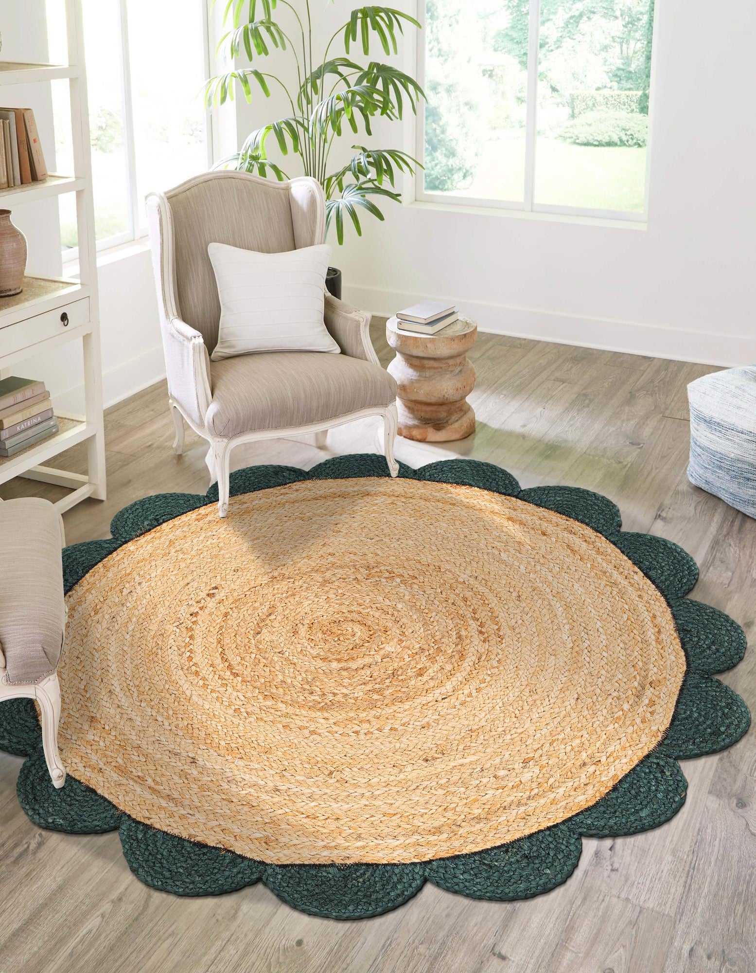 Natural and Green 4' 1 x 4' 1 Hand Scallop Braided Jute Round Rug ...