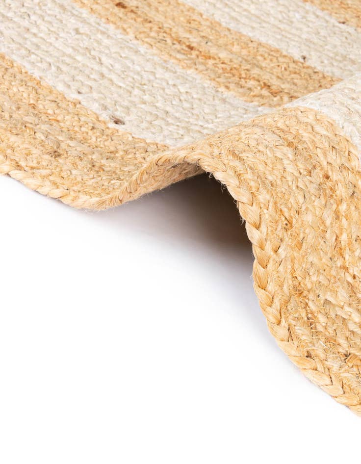 Detail image of  8' x 8'  Hand Scallop Braided Jute Square Rug