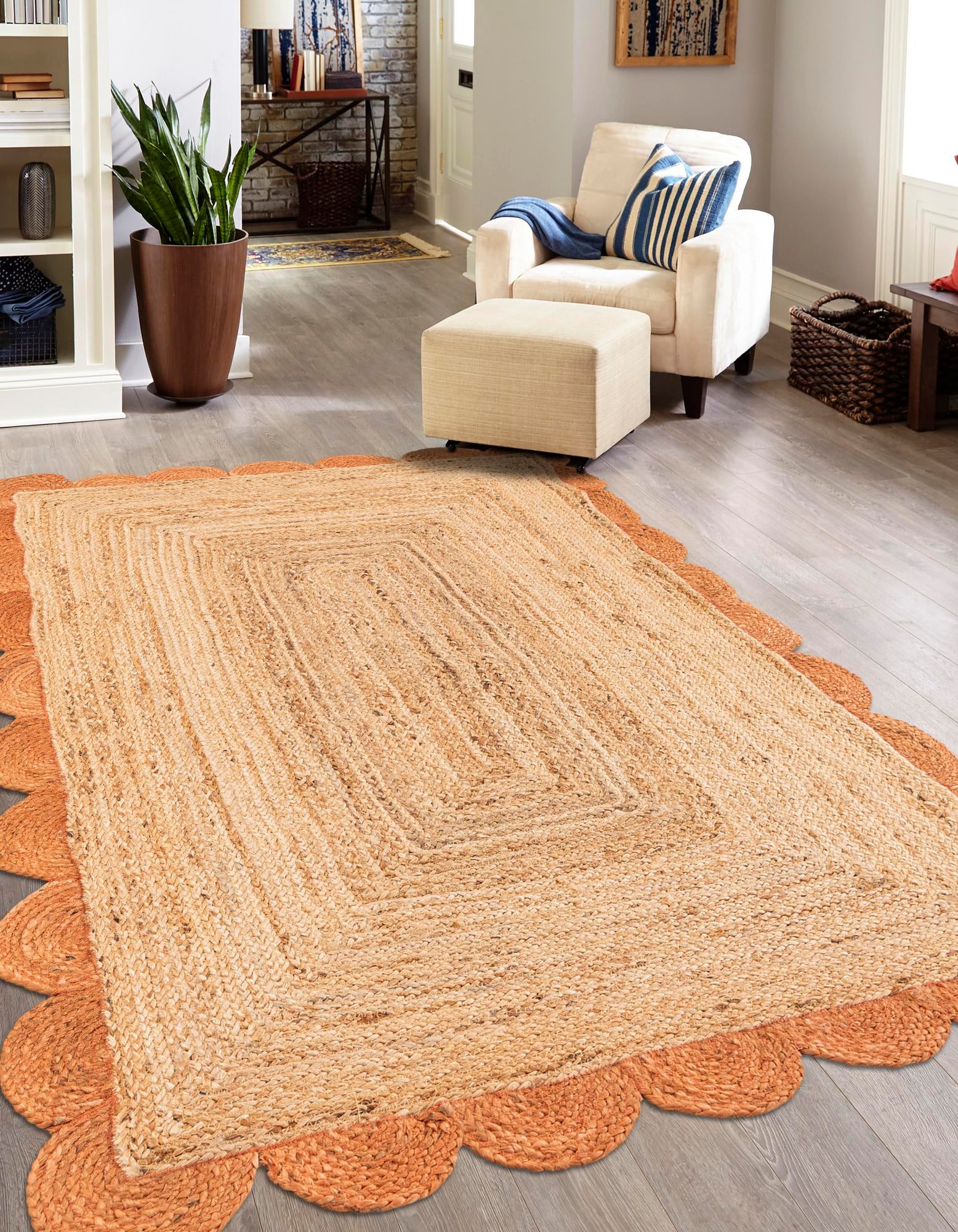  9' x 12'  Hand Scallop Braided Jute Rug