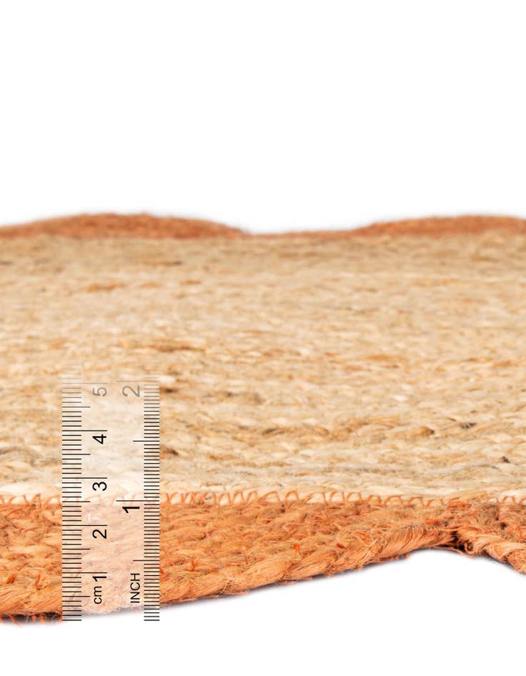 Detail image of  8' x 10'  Hand Scallop Braided Jute Rug