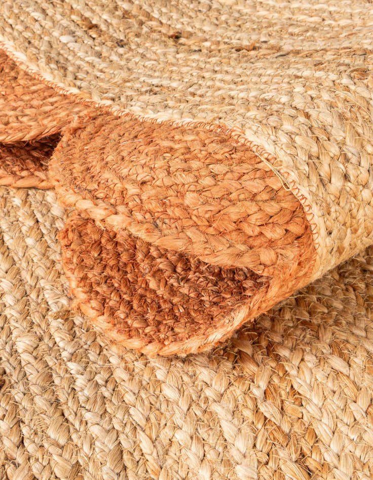 Detail image of  8' x 10'  Hand Scallop Braided Jute Rug