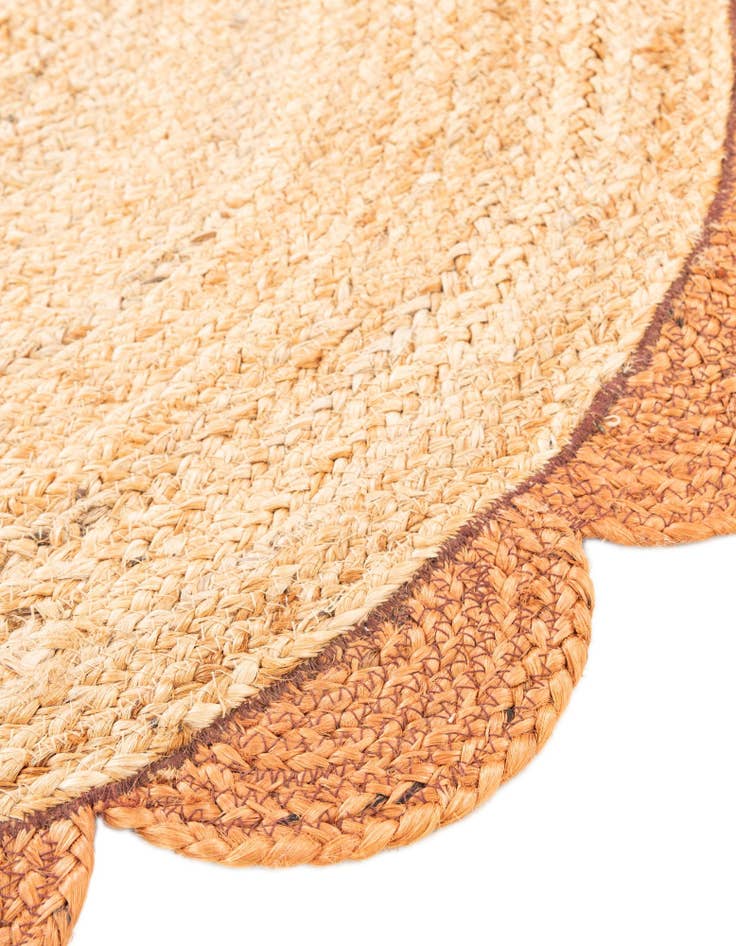 Detail image of  6' 1 x 6' 1  Hand Scallop Braided Jute Round Rug
