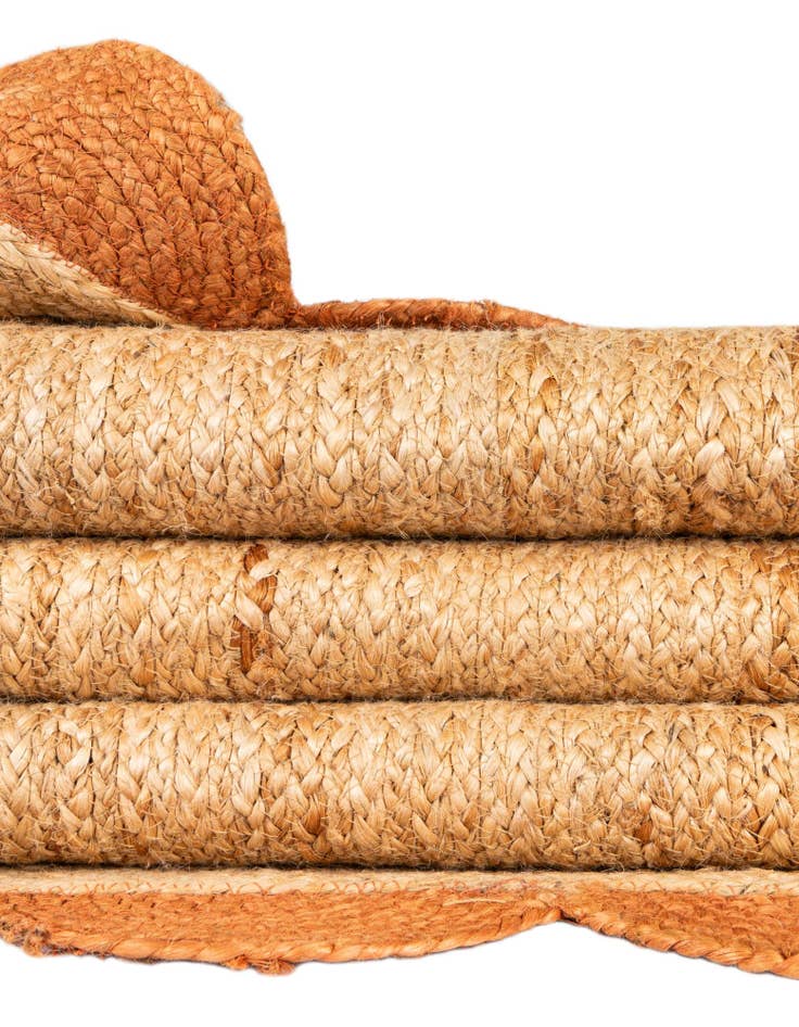 Detail image of  2' 7 x 10'  Hand Scallop Braided Jute Runner Rug