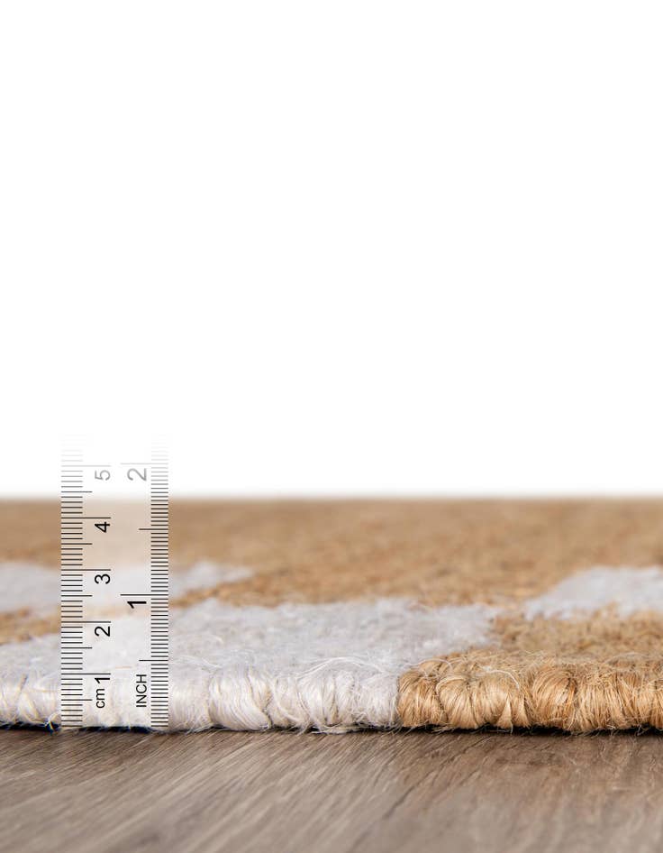 Detail image of  7' 10 x 10'  Hand Woven Laurel Handwoven Jute Rug