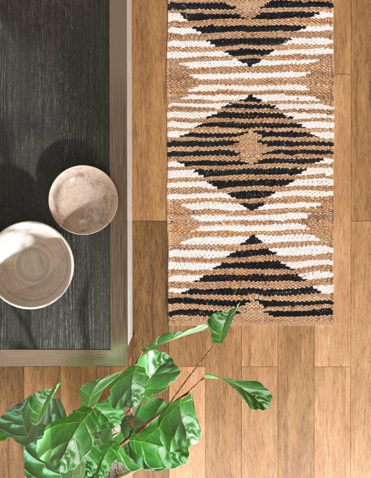 Detail image of  2' 7 x 8'  Hand Woven Chindi Jute Runner Rug