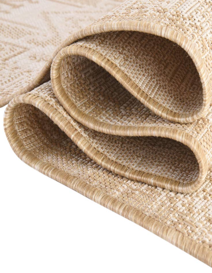 Detail image of  7' 10 x 7' 10  Washable Aztec Indoor / Outdoor Octagon Rug