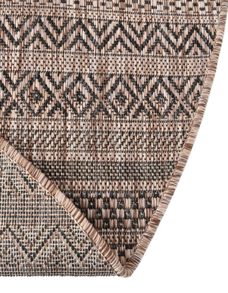 Detail image of  7' 10 x 10'  Washable Ribbon Indoor / Outdoor Oval Rug