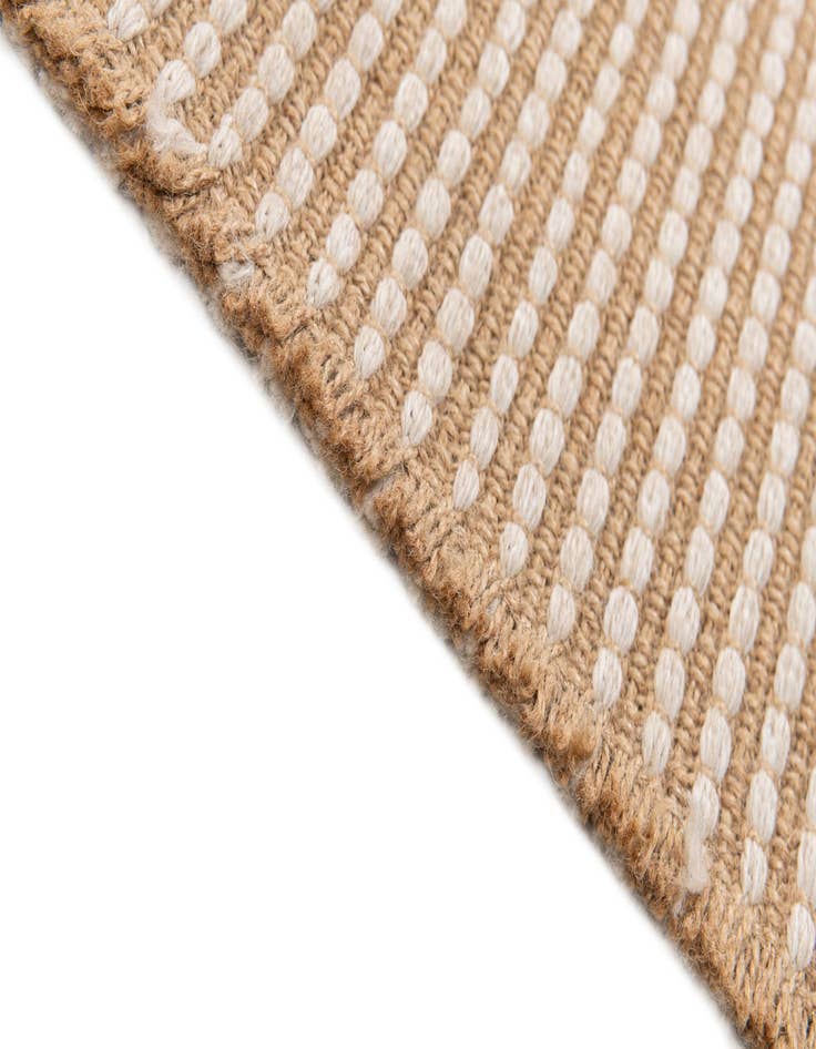 Detail image of 5' 3 x 8' Cottage Farm Rug