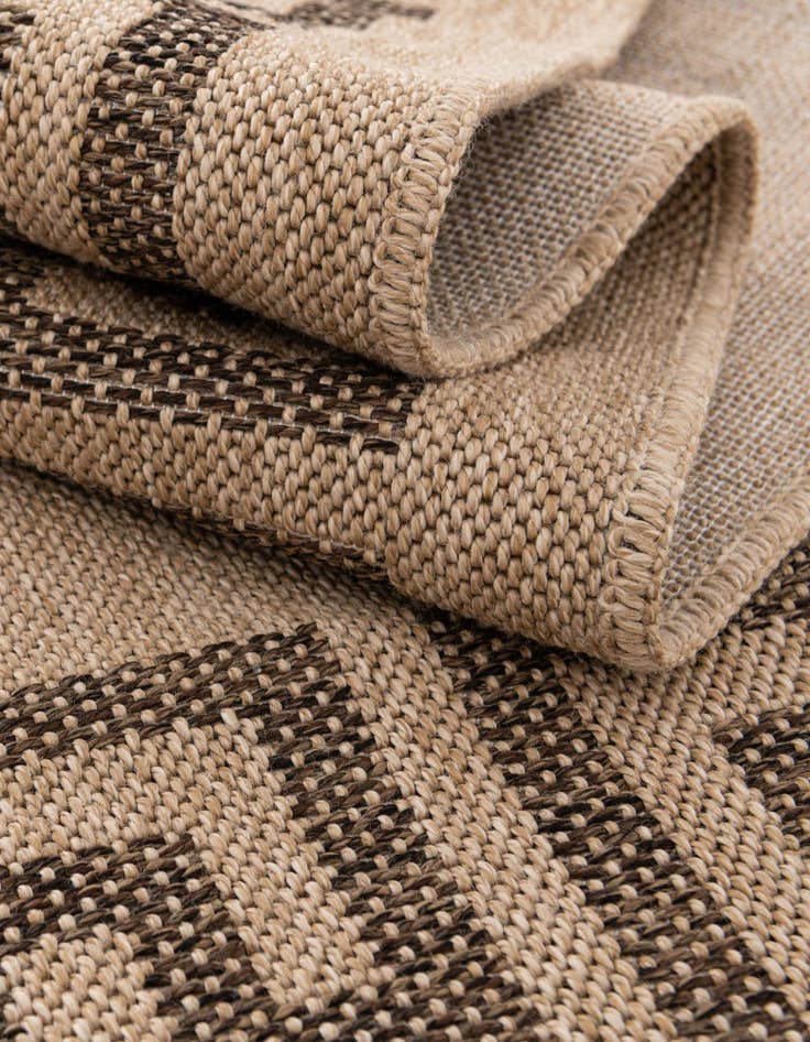 Detail image of  4' 3 x 6' Dunes Rug