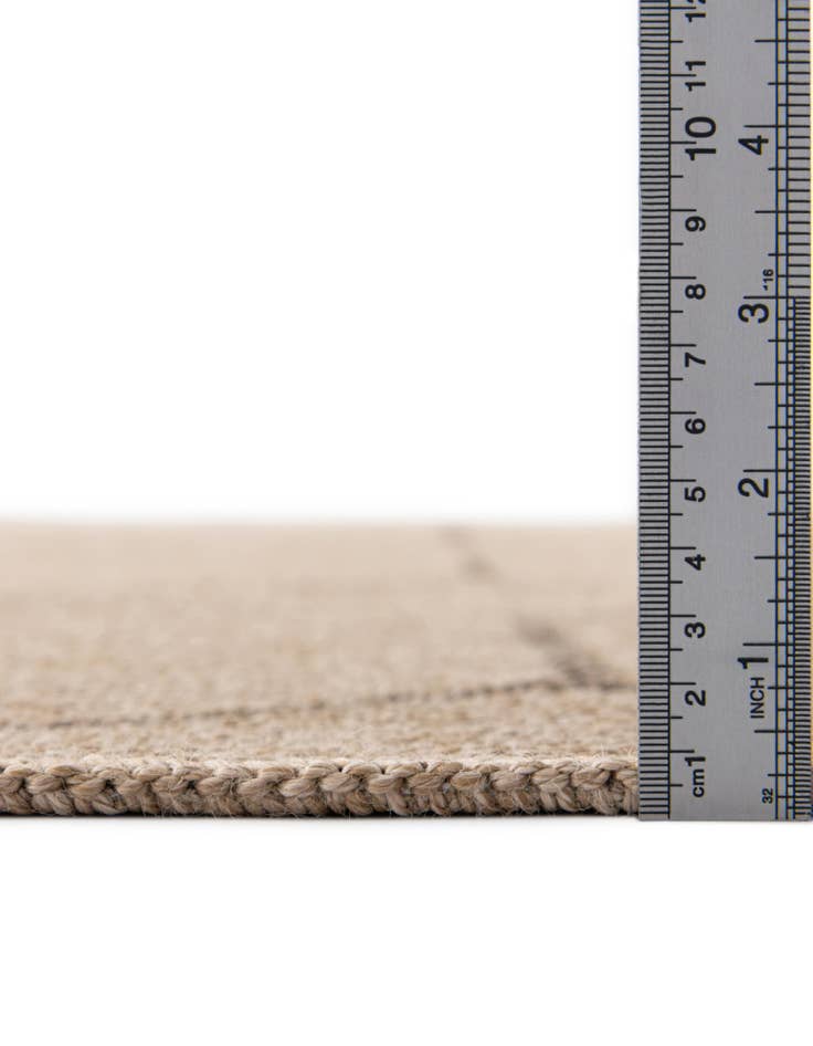 Detail image of  5' 5 x 8' Dunes Rug