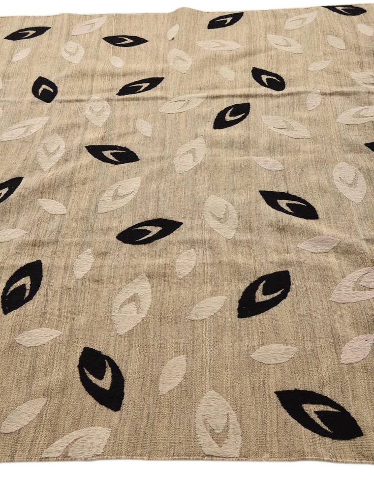 Detail image of  6' 8 x 8' 9  Hand Woven Kilim Modern Rug