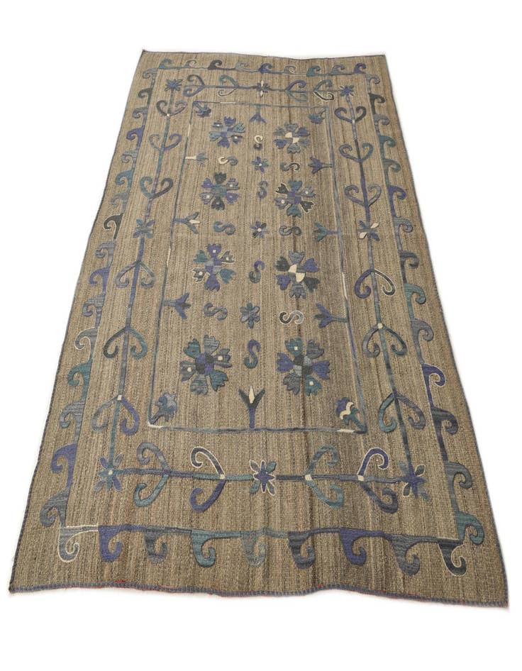 Detail image of  5' 9 x 7' 1  Hand Woven Kilim Suzani Wool Rug