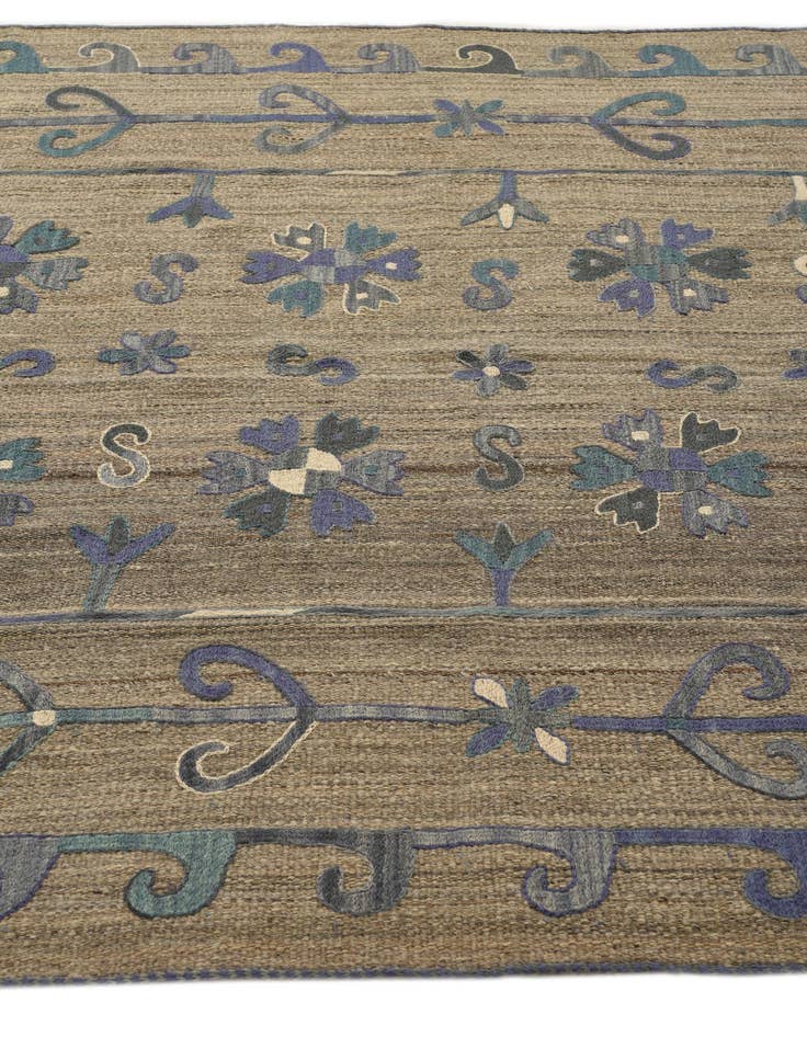 Detail image of  5' 9 x 7' 1  Hand Woven Kilim Suzani Wool Rug