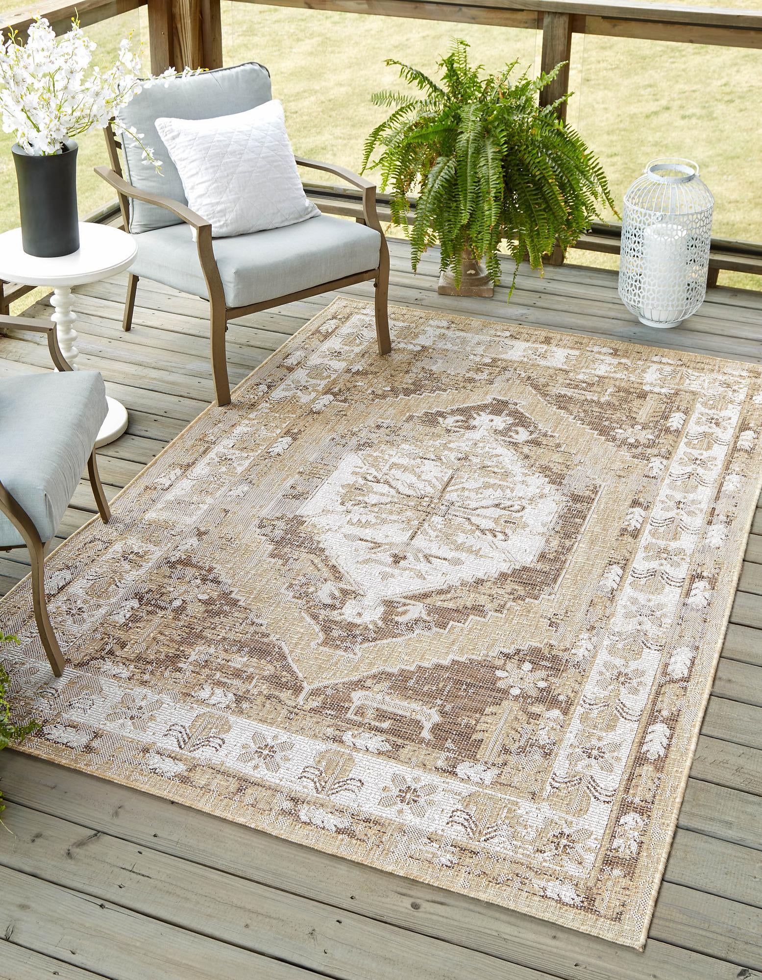 Natural 10' x 13' Traditional Indoor / Outdoor Rug | Rugs.com