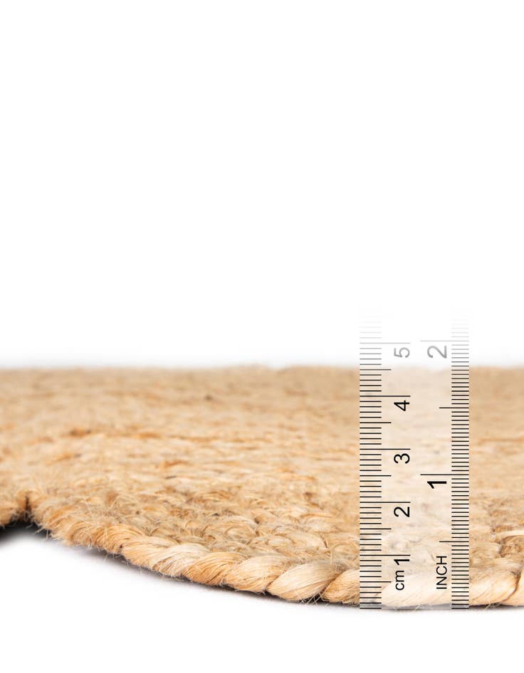 Detail image of  7' 10 x 10'  Hand Woven Scallop Braided Jute Rug