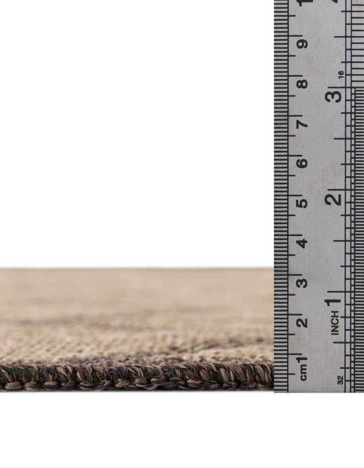 Detail image of  2' 9 x 6' Dunes Runner Rug