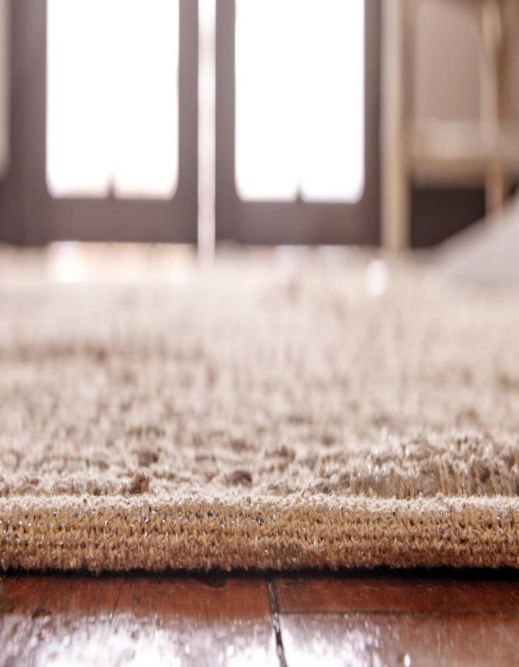 Detail image of 2' 6 x 6' Hand Woven Gilded Jute Runner Rug