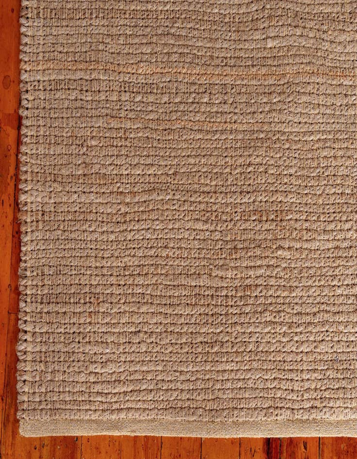 Detail image of 2' 6 x 6' Hand Woven Gilded Jute Runner Rug