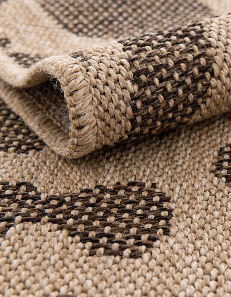Detail image of  8' x 8' Dunes Square Rug