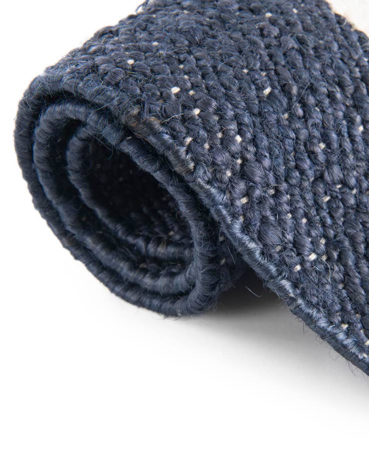 Detail image of  7' 10 x 7' 10  Hand Woven Jill Zarin Hamptons Square Rug