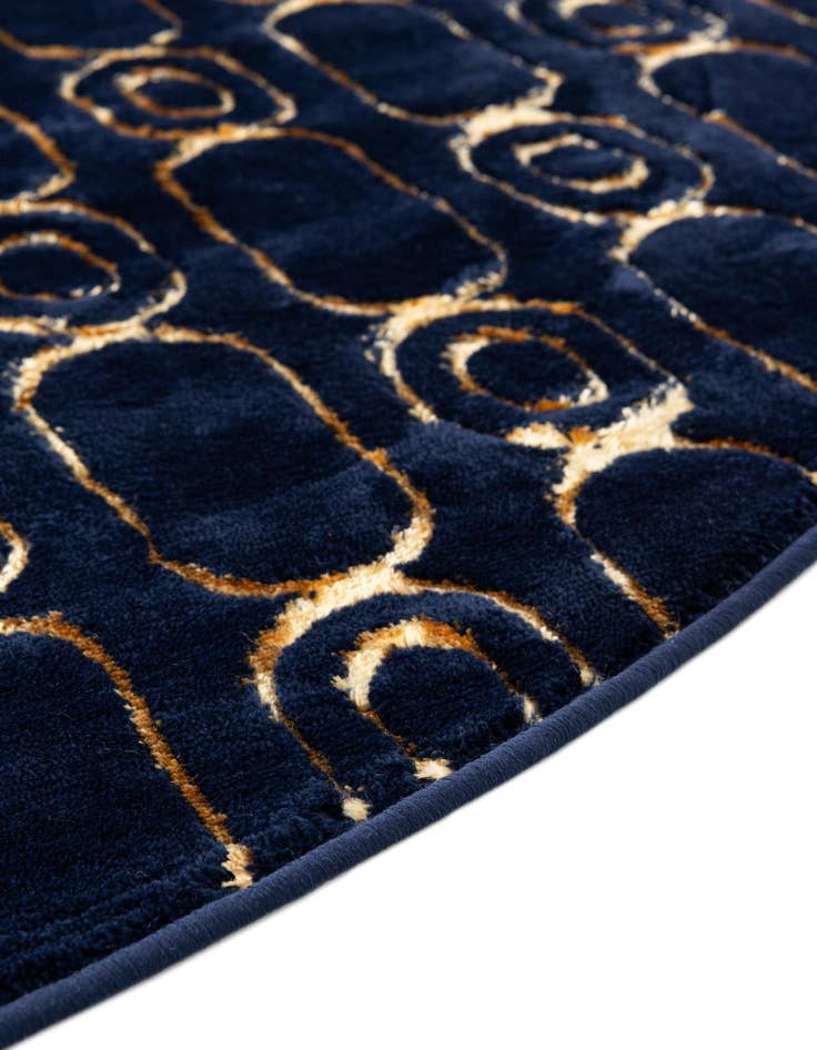 Detail image of  6' x 6' Vogue Geo Round Rug