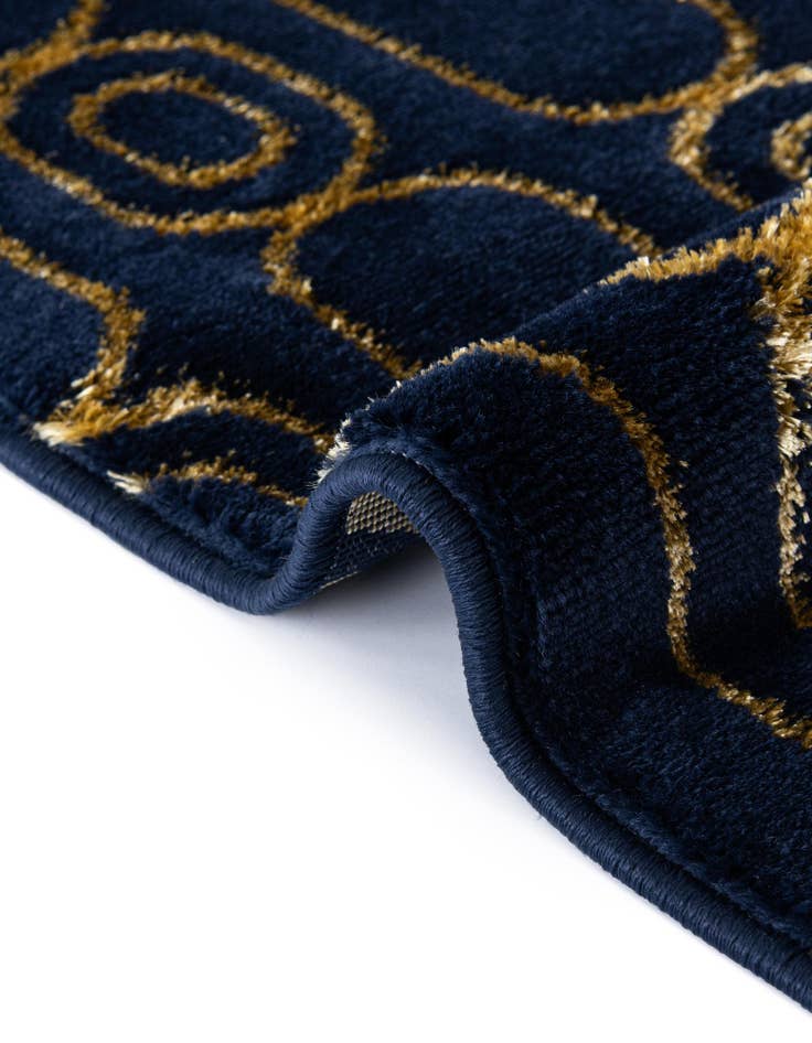 Detail image of  2' x 6' Vogue Geo Runner Rug