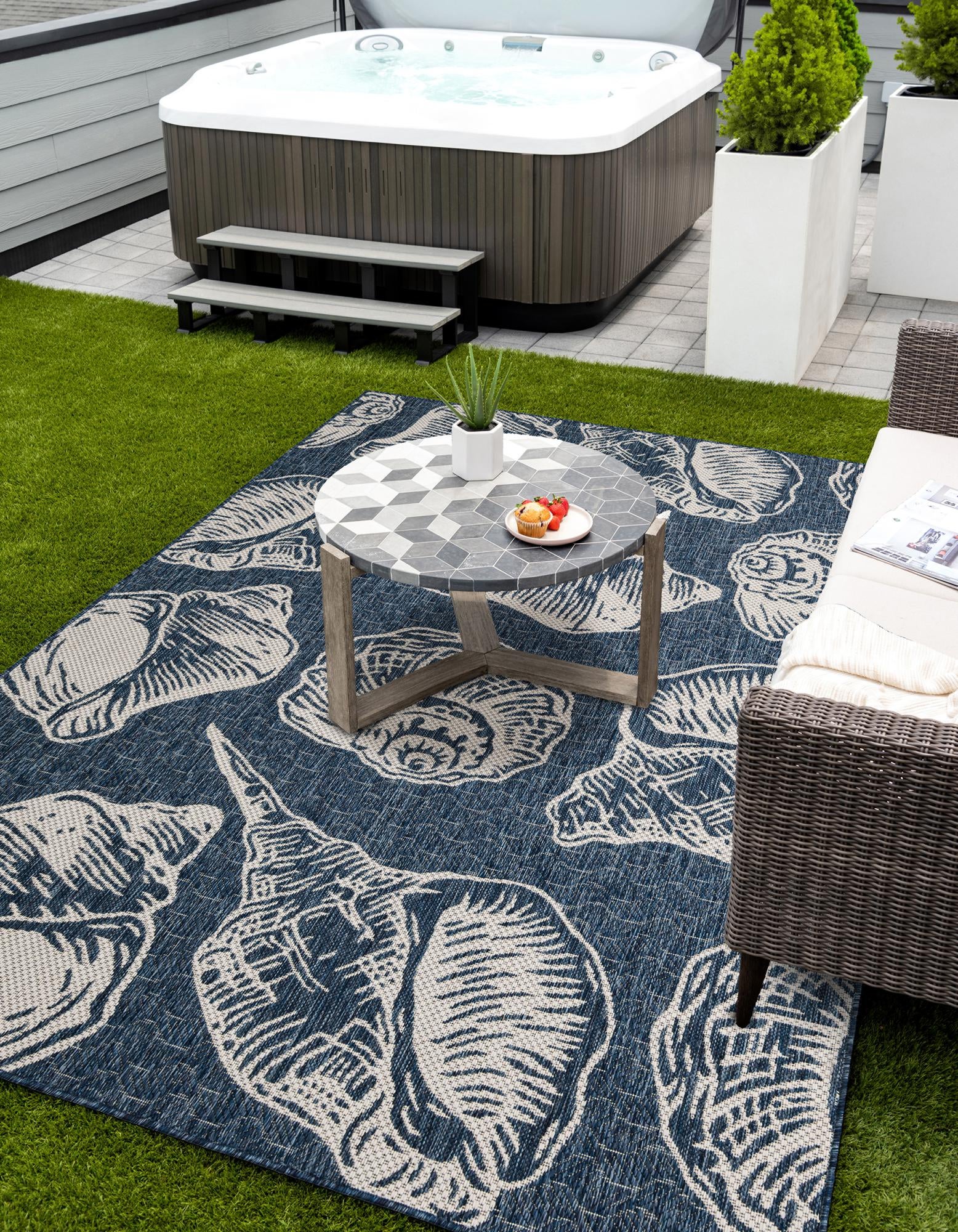 Navy Blue and Ivory 9' x 12' Coastal Indoor / Outdoor Rug | Rugs.com