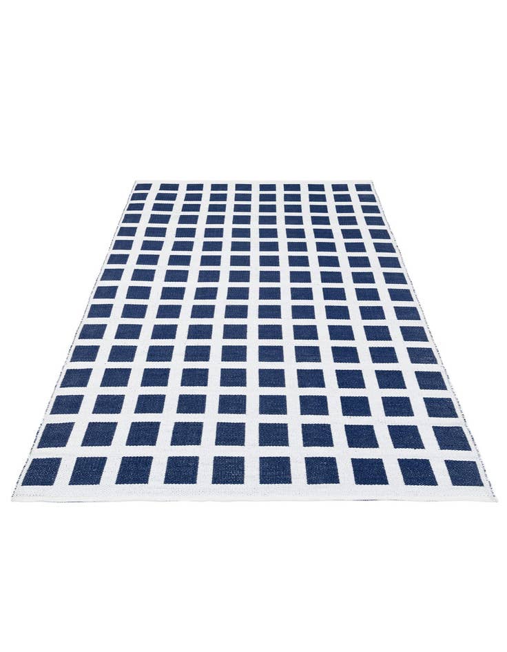 Detail image of  5' 2 x 8'  Washable Modern Indoor / Outdoor Rug