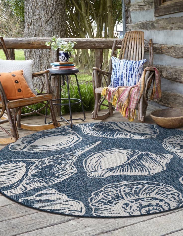 Detail image of  13' x 13'  Washable Coastal Indoor / Outdoor Round Rug