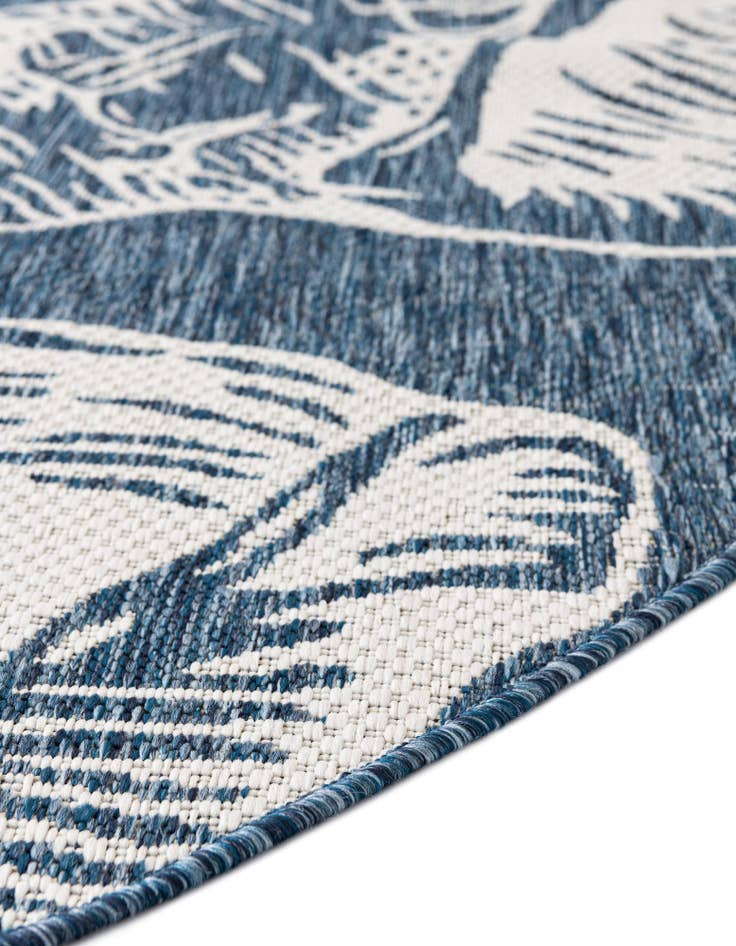 Detail image of  6' x 6'  Washable Coastal Indoor / Outdoor Round Rug