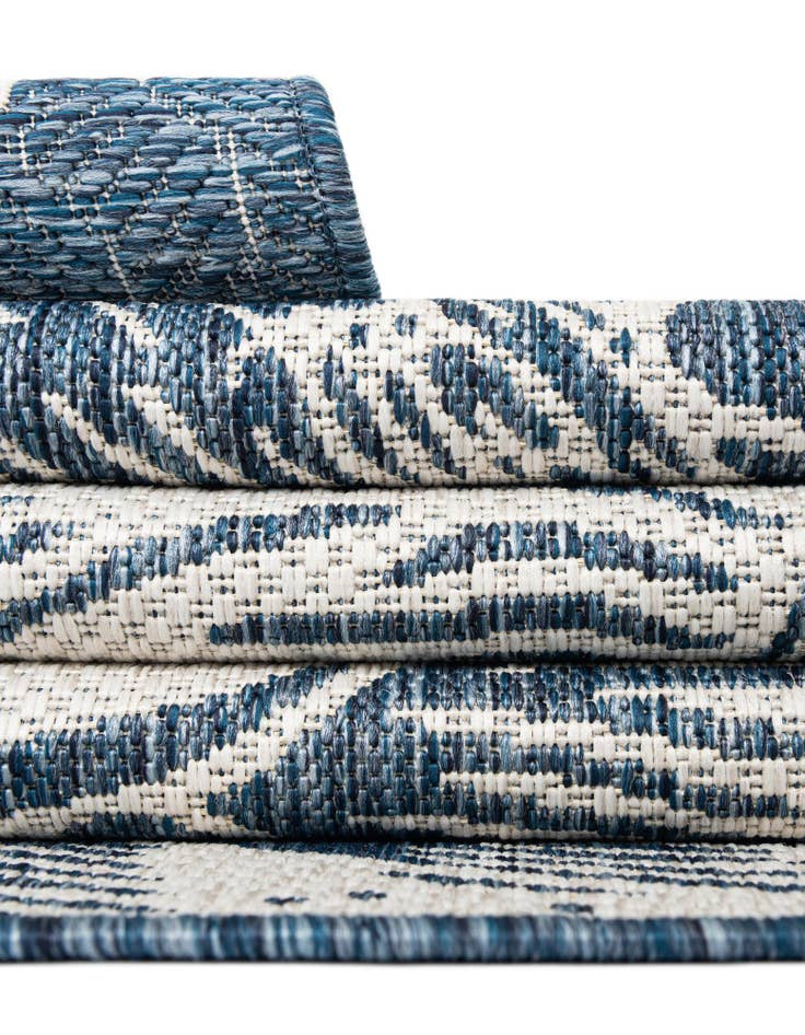 Detail image of  6' x 6'  Washable Coastal Indoor / Outdoor Round Rug