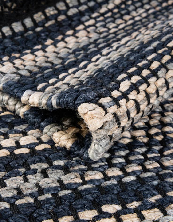 Detail image of  7' 10 x 7' 10  Hand Woven Chunky Jute Square Rug