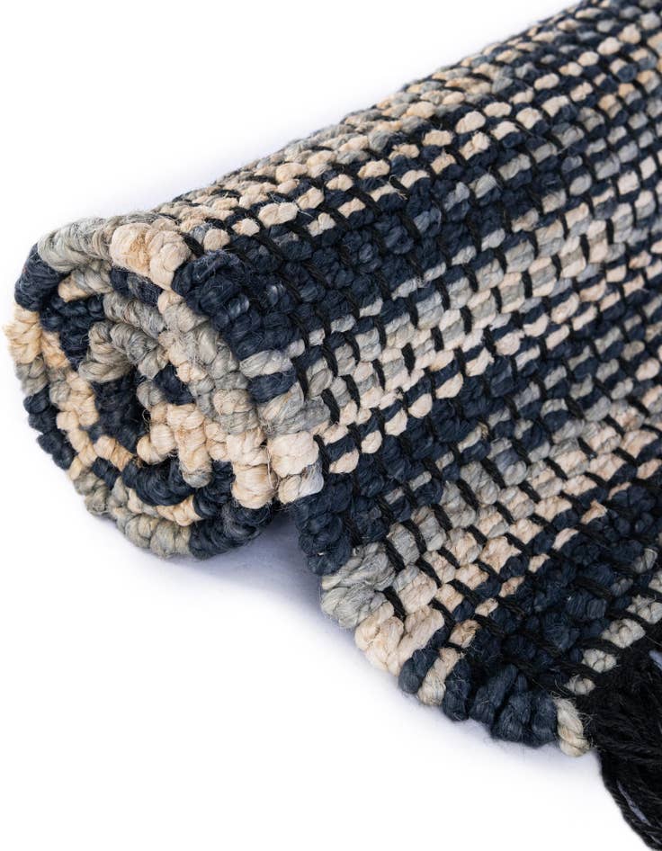 Detail image of  7' 10 x 7' 10  Hand Woven Chunky Jute Square Rug