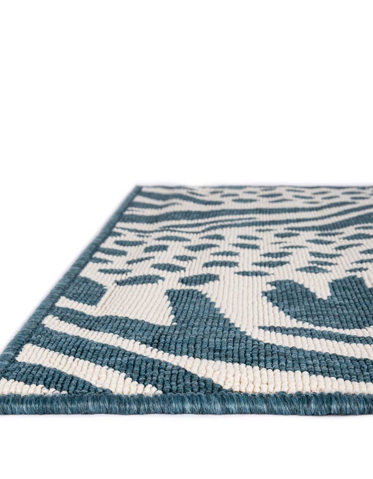 Detail image of  7' 10 x 7' 10  Washable Safari Indoor / Outdoor Square Rug