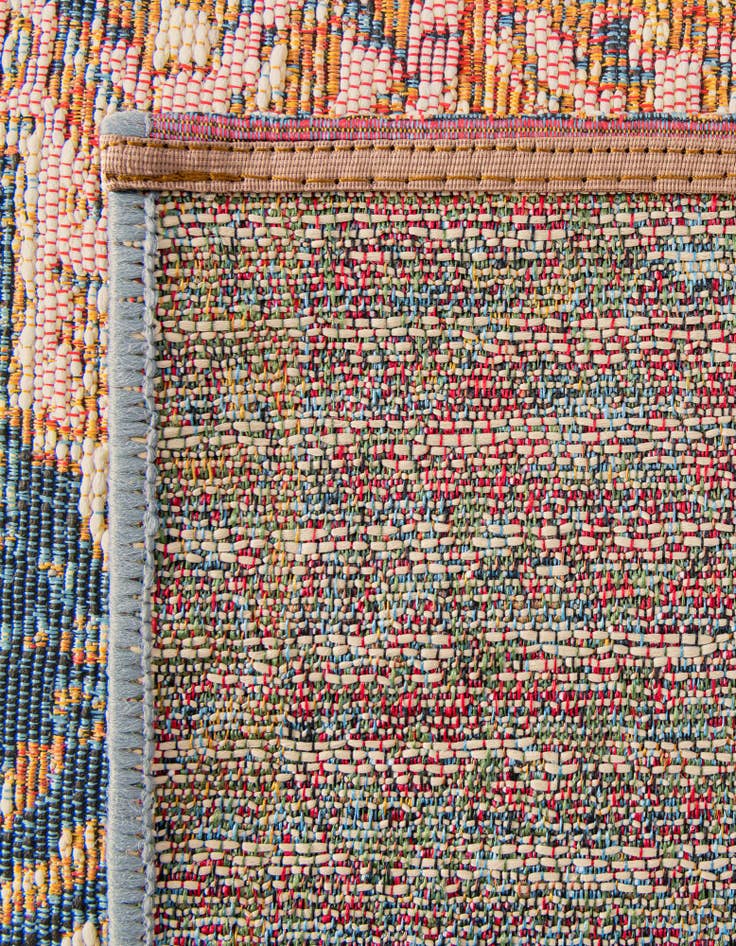 Detail image of  2' x 6'  Washable Traditional Indoor / Outdoor Runner Rug