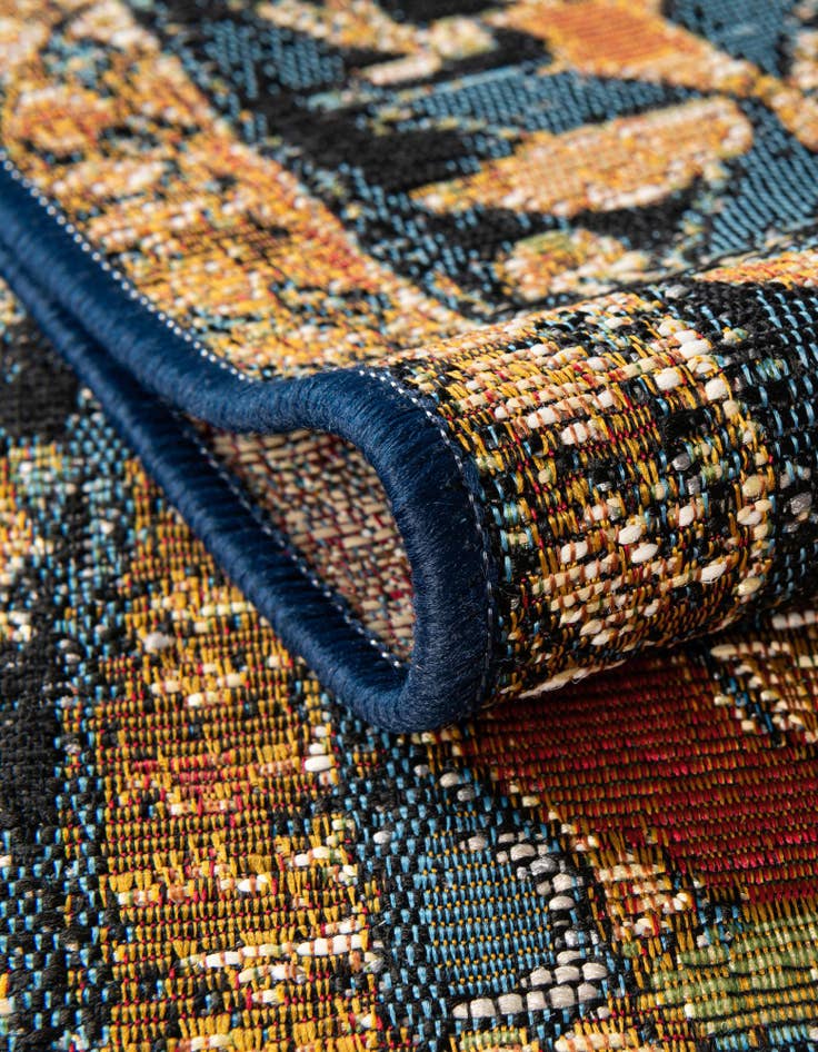 Detail image of  2' x 8'  Washable Traditional Indoor / Outdoor Runner Rug