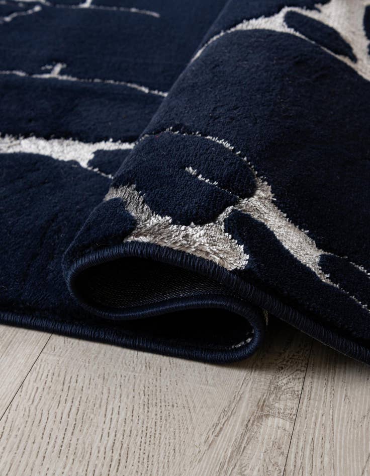 Detail image of  3' x 3' Vogue Geo Round Rug